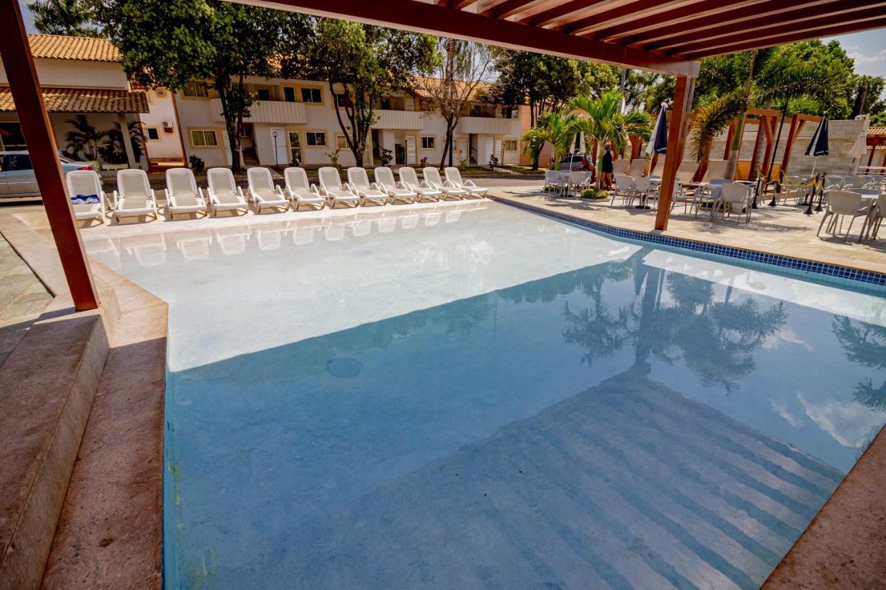 Diroma Resort Com Um Dia No Acqua Park カルダス・ノバス エクステリア 写真